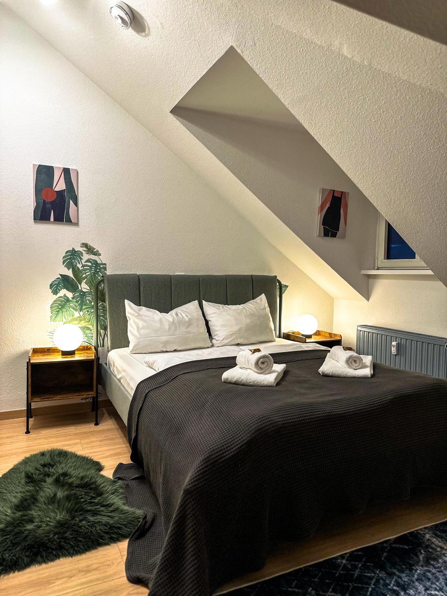 Oasis Appart - Wohnen Am Elbtal - Balkon - Netflix - Tiefgarage Drezda Kültér fotó